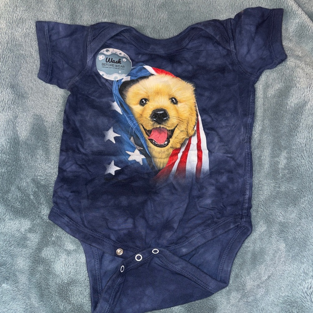 The Mountain Navy Bodysuit with Puppy and American Flag graphic design NWT
